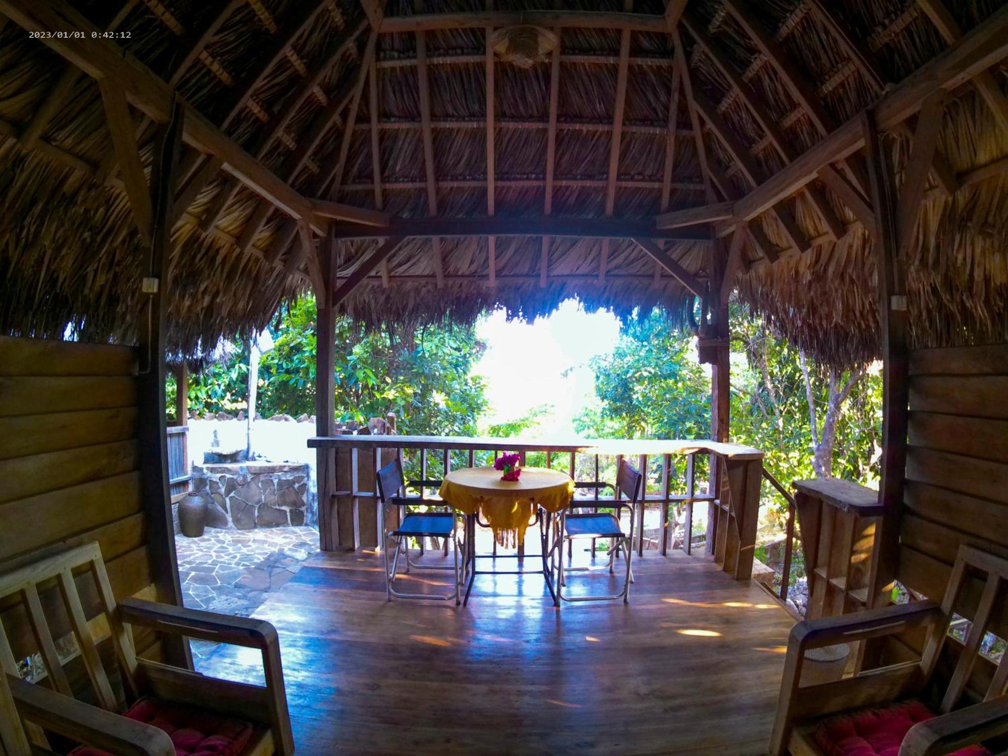Utopia Rote Lodge Nembrala Exterior foto